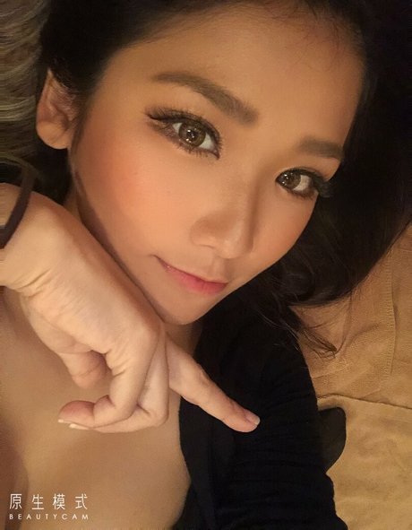 erikamoka model beautiful photos