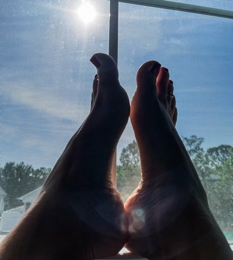 paisitafeetpao erotic pornstar picture