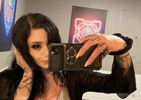 thenoelleeaston pretty star img