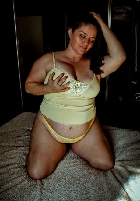 Compartilhando Momentos hot model image