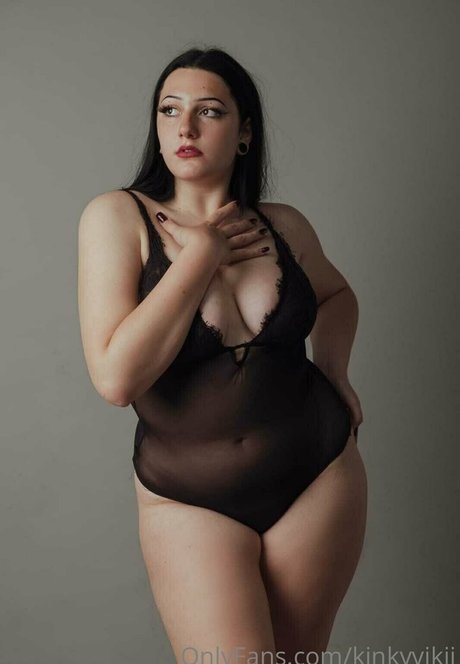 eyes onlyfans pornos picture