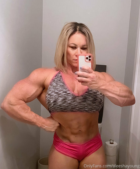 aleeshayoung nude actress img