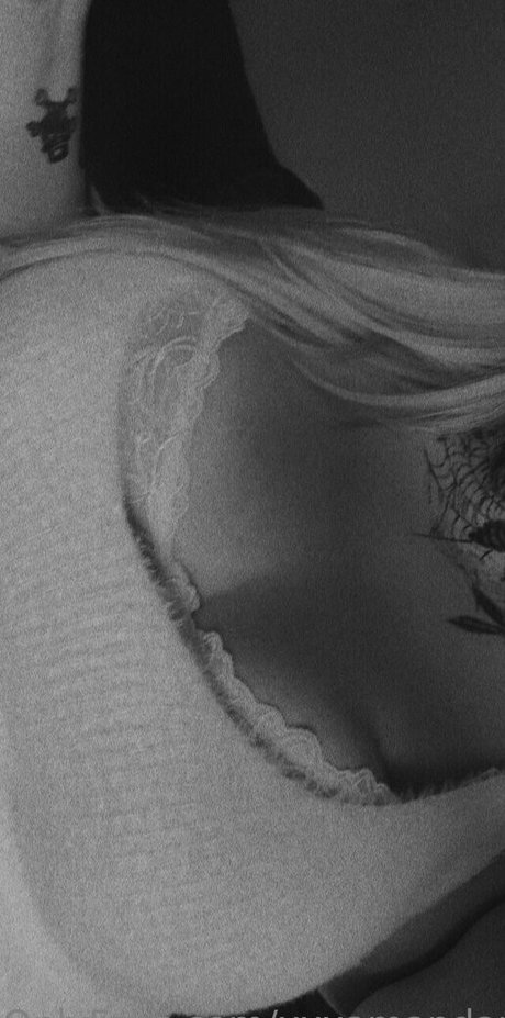 xxxamandap free model images