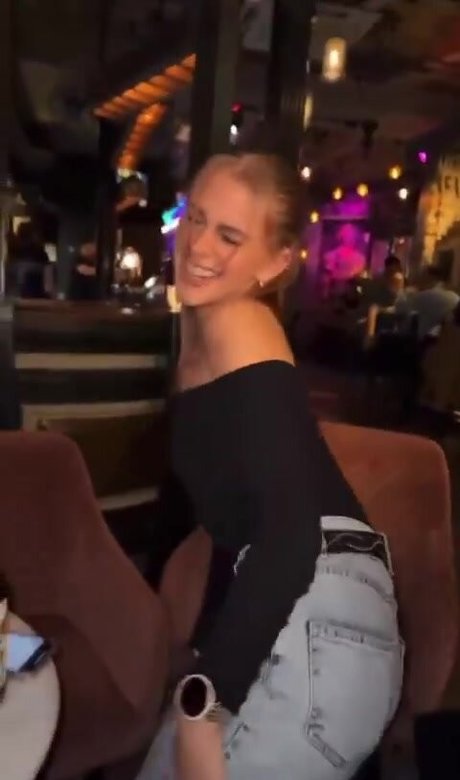 Lisa Price erotic model galleries