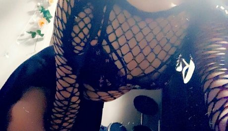 the rebella model hd archive