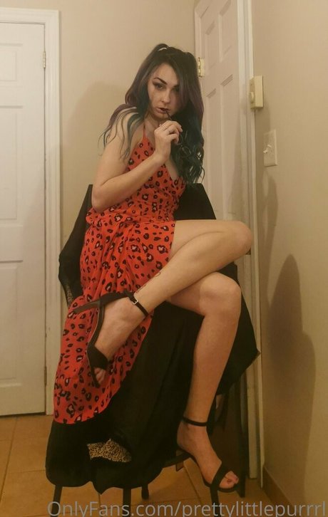 prettylittlepurrrl star nude image