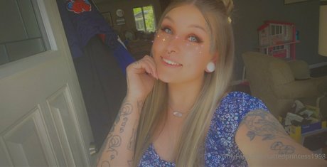 swimming pool onlyfans art xxx photo