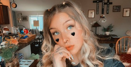 tattedprincess1998 nude pornstar images