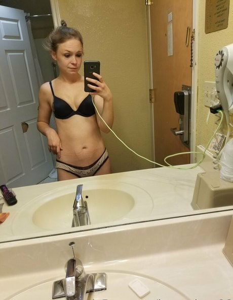 jonzeylove96 pornstar free images