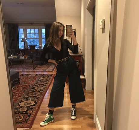 Clairo star naked images