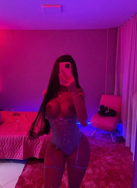 Twaylaventi pornstar erotic archive