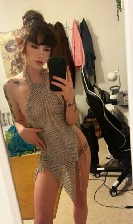 karliebrooks nude model galleries