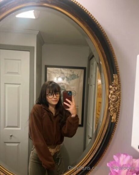 karliebrooks model pornographic gallery