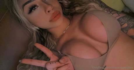 miascreamsfree star sexy archive