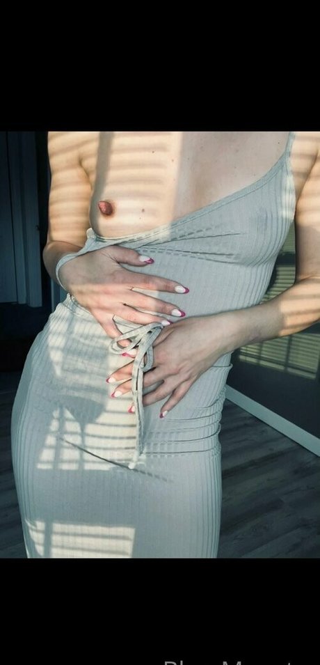 Blue Monster model pornographic images