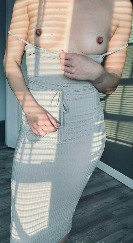 Blue Monster top model img