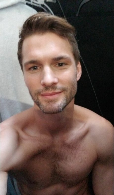 tomasskoloudik perfect actress picture