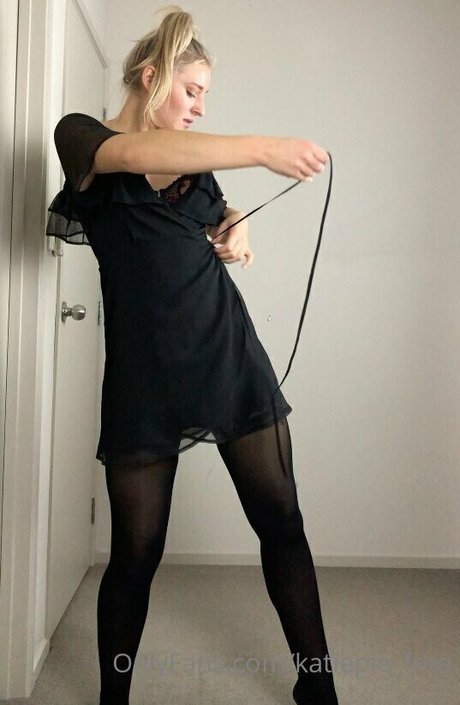 katiepie free pornstar top photo