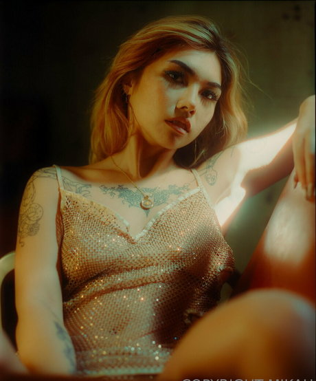 mikahvip pornstar erotic image
