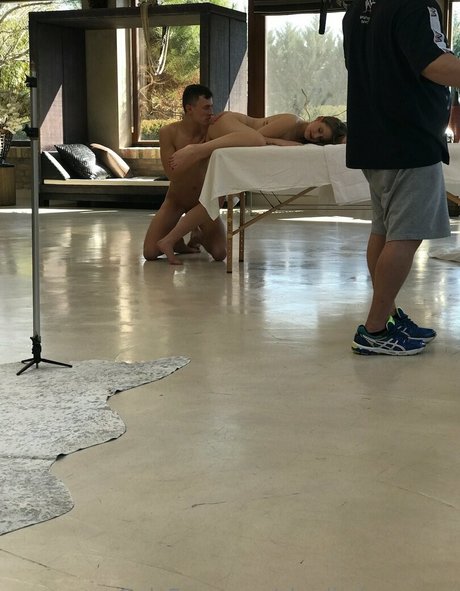 charliedeanporn pornstar art photo