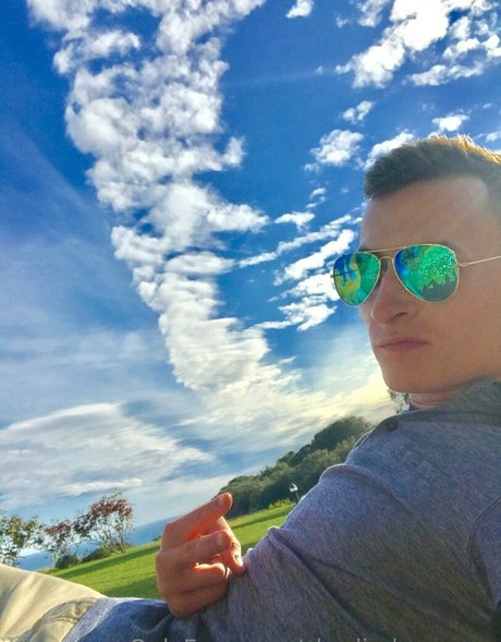 charliedeanporn nude star galleries