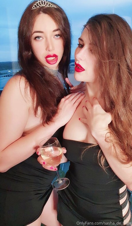 Sasha De Sade model art picture