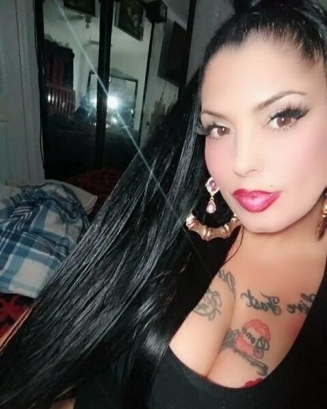 sexistrawberry5611 erotic model photos