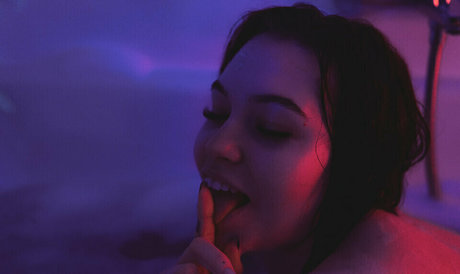 a pozuje best star image