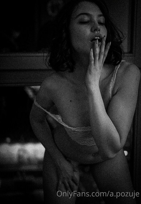 blonde yoga onlyfans art porn photo