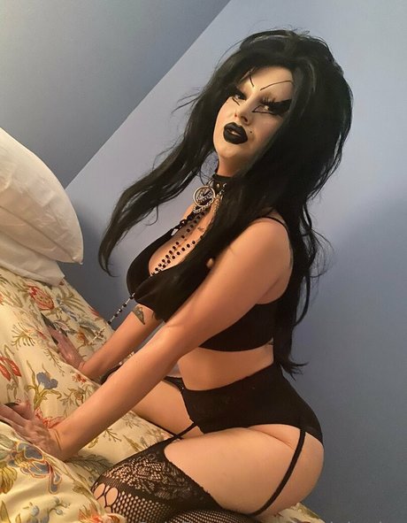 gay free onlyfans pornographic image