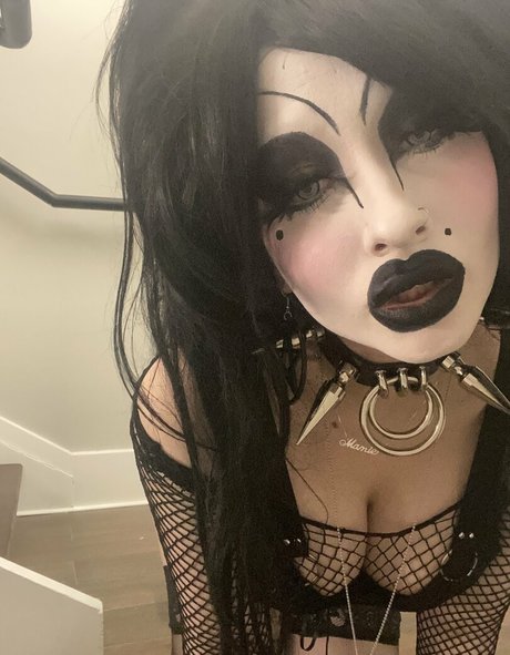 mamiehades erotic pornstar picture