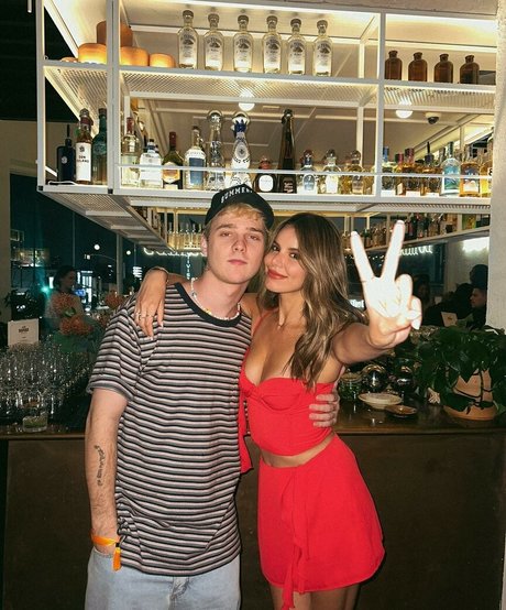 asian trans onlyfans art naked pic