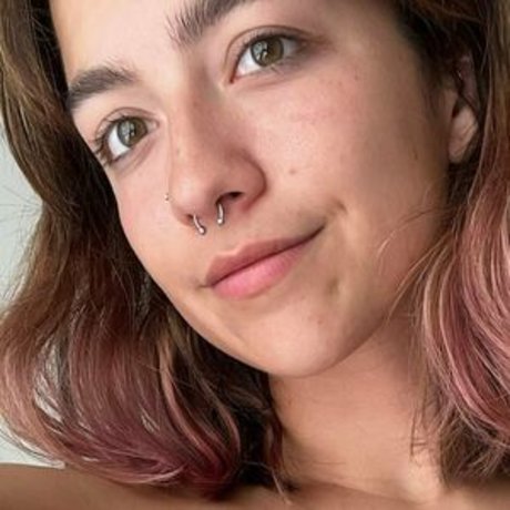 plantgrl porn model photo