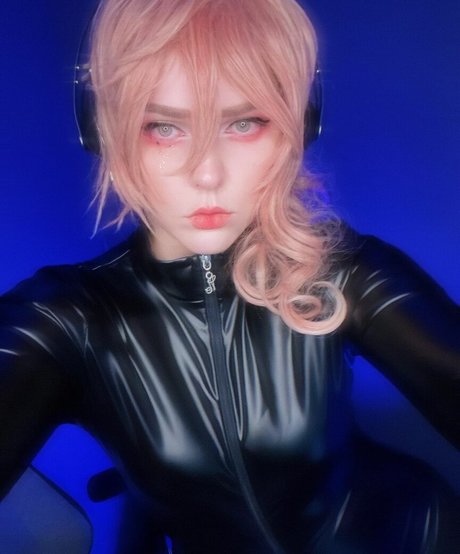 Alina Rin star hot pic