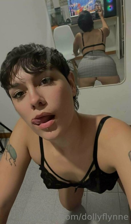 dollyflynne porn star image