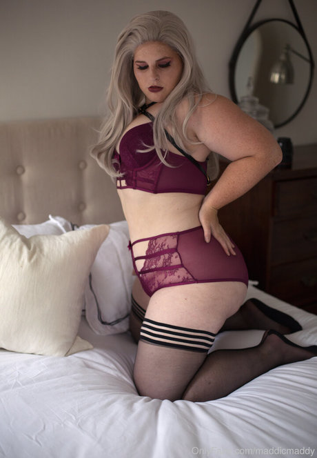 MaddicMaddy star sex picture