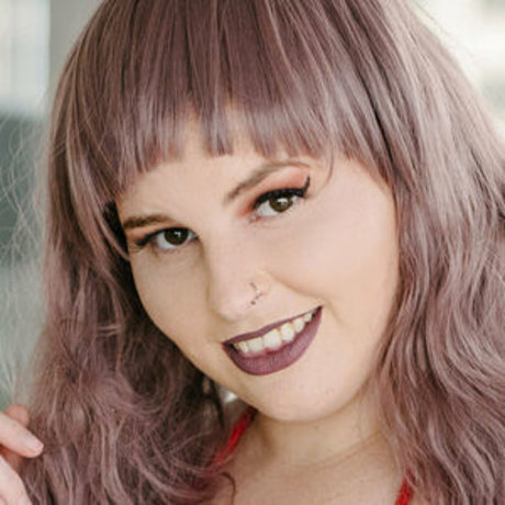 MaddicMaddy nice model photo