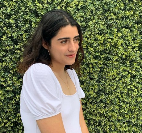 real wife onlyfans pretty picture