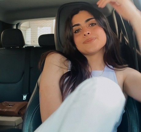 martresequis model xxx image