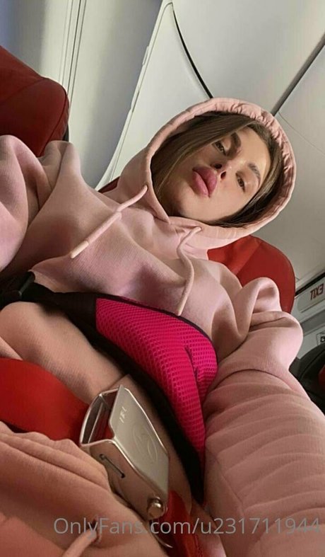 mollly dolly erotic actress archive