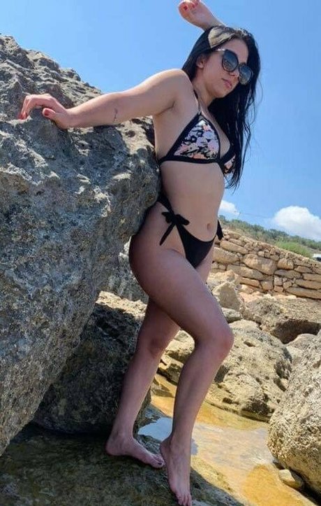 Maltese Girls pornstar naked galleries