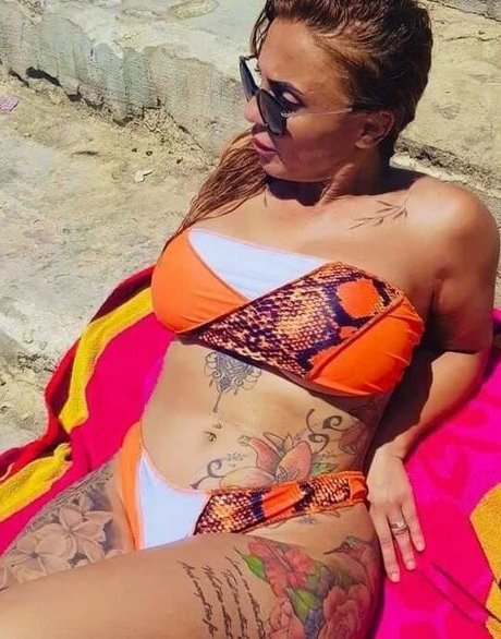 Maltese Girls exclusive pornstar picture