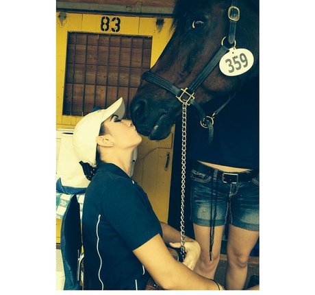 Ashton Hatchell beautiful star photos