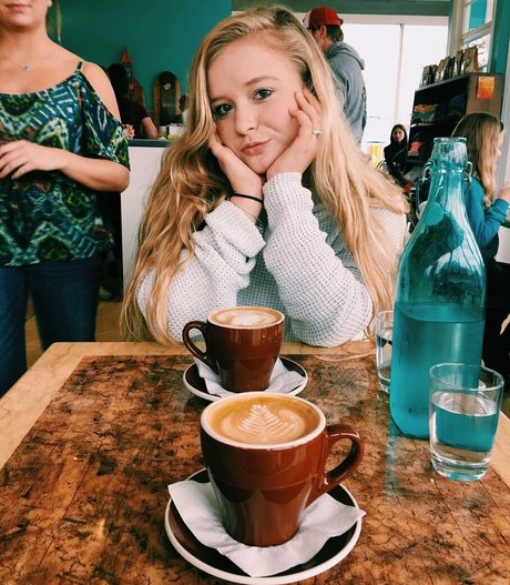 beauty teen onlyfans pornos images