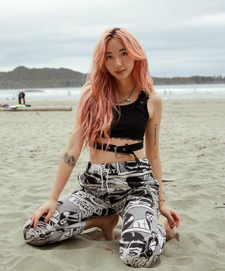 Fearfiction high quality actress gallery