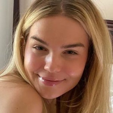 TheSupremeSisters star free photos