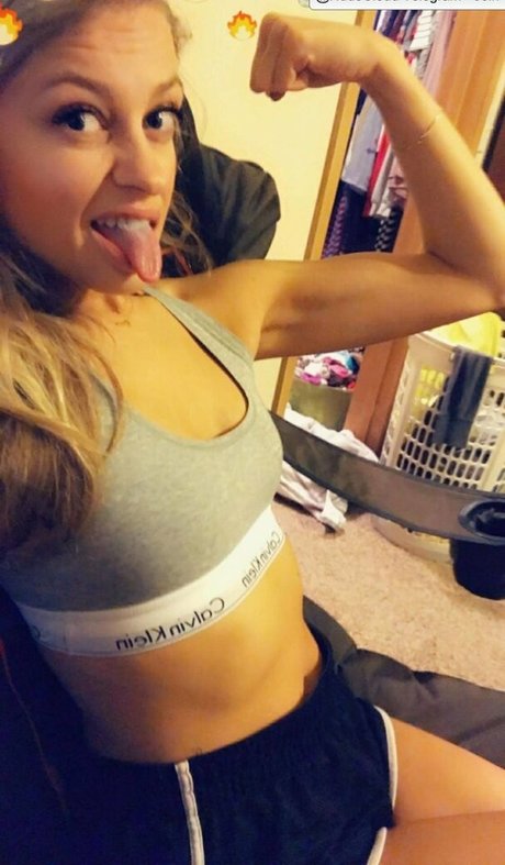 Kenzie Colvard erotic star img