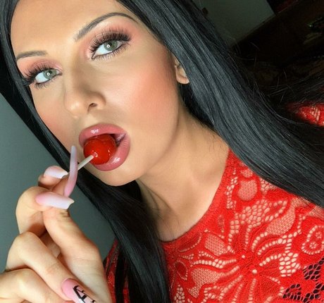 Tsmissmara model hd galleries