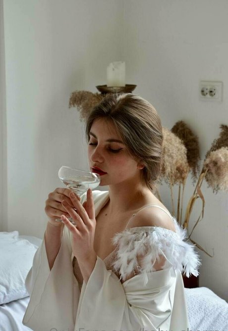 baby cherrry Profile pic