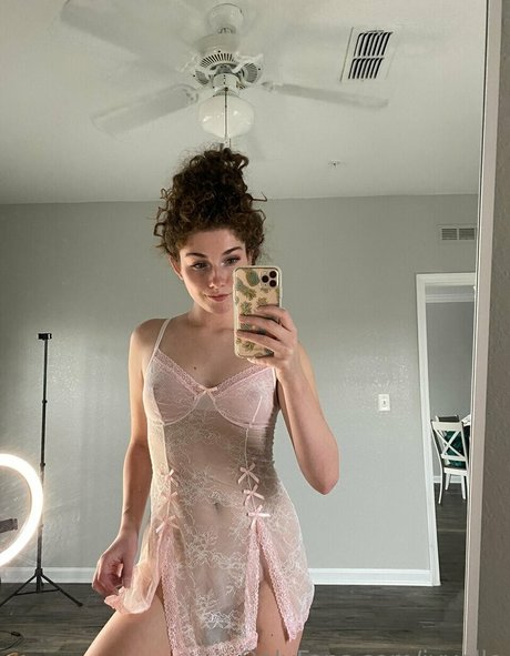 ivyelle sexy star galleries